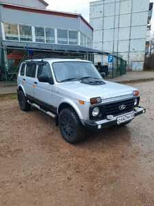 купить ваз (lada) 4x4 (нива) 1.7 mt, 2018, 35 000 км в Пскове