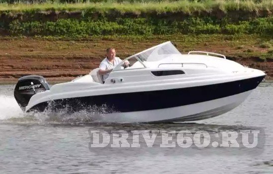 купить стеклопластиковый катер neman 550 с каютой в Пскове
